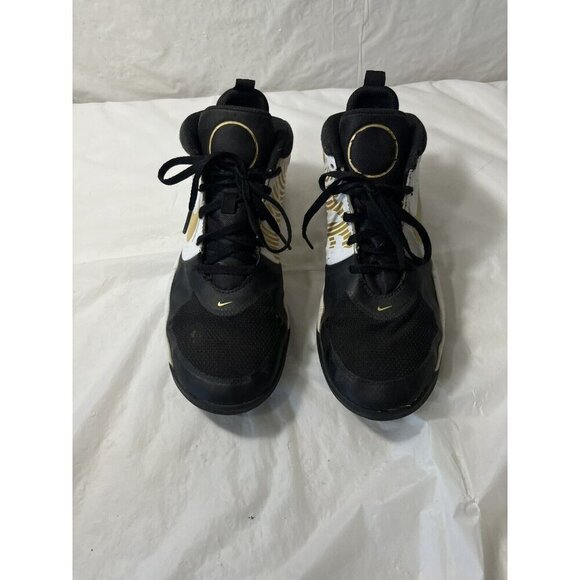 Sz 6Y Nike Team Hustle D9 Mid Black Metallic Gold AQ4224-004 - Picture 2 of 16